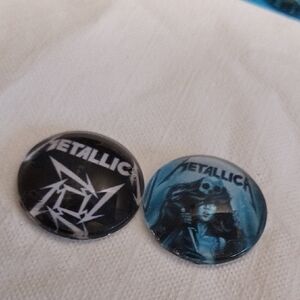 Set of 2 glass magnets 1"  Metallica